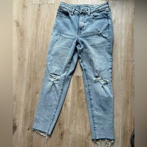 New Old Navy O.G. Straight leg jeans. Size 6.